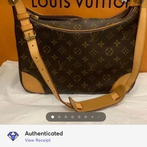 ❤️🌸 DISCONTINUED Louis Vuitton Boulogne🌸❤️